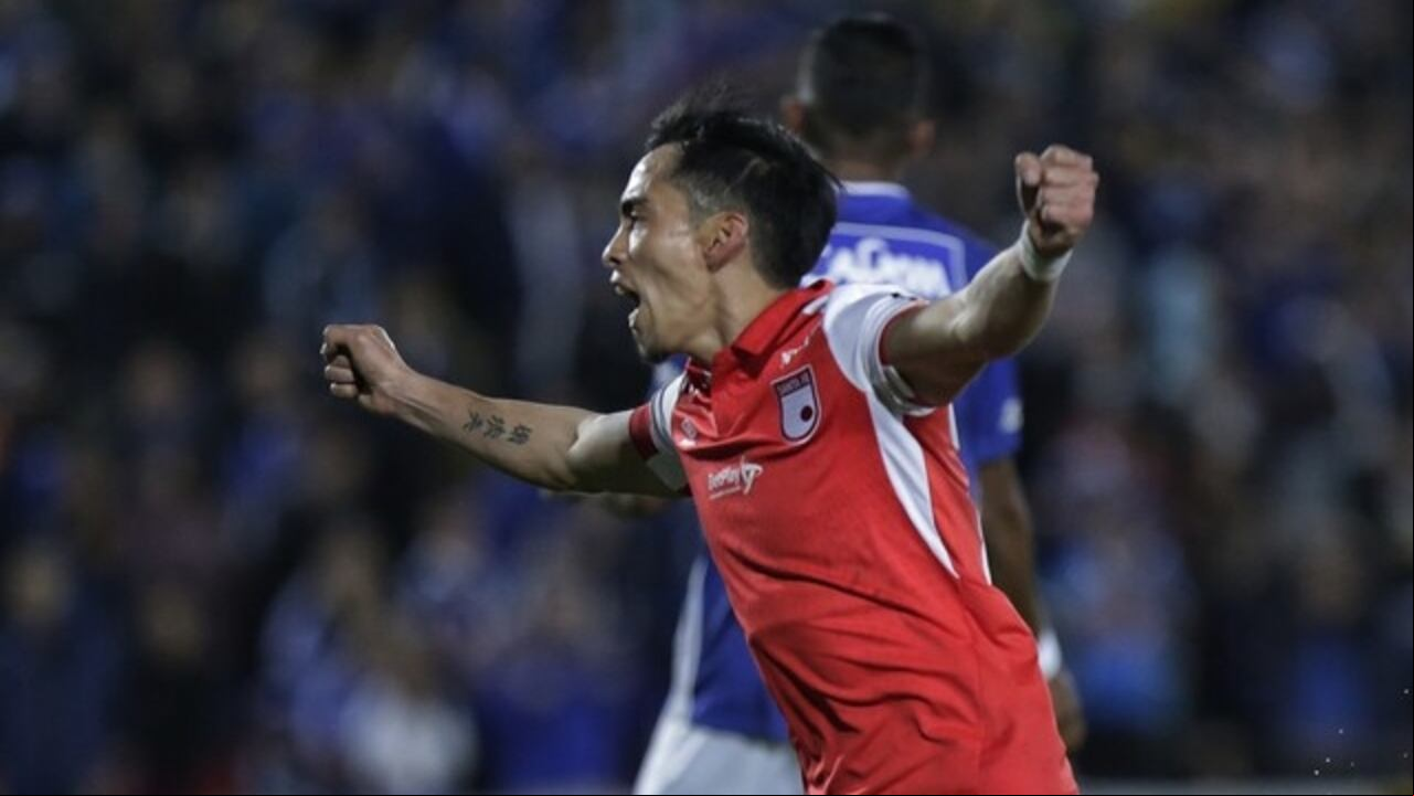 Fabián Sambueza celebrando el tercer gol de Santa Fe ante Millonarios, el 23 de octubre de 2019. Al final, el 'león' se impuso por 4-2.