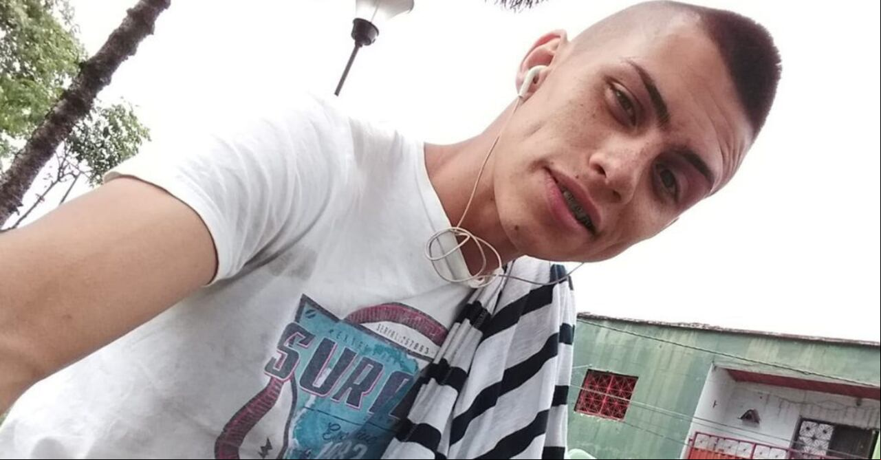 El motociclista fue identificado como Gabriel Steven Díaz González.