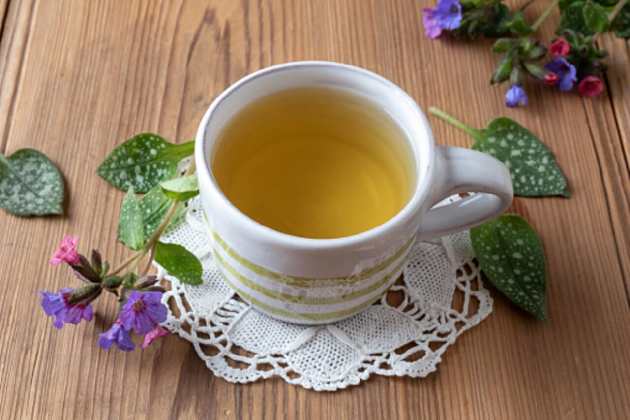 Esta planta medicinal se puede consumir como una infusión.