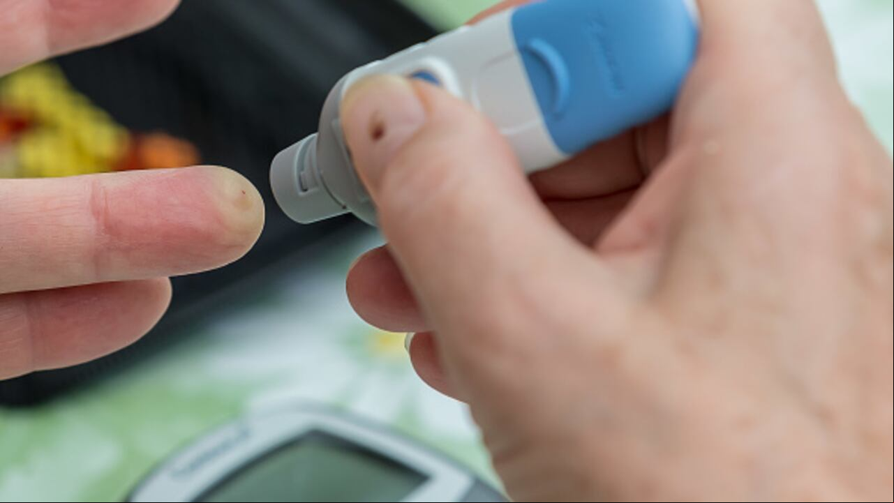 PFULLENDORF, - JULY 28: (BILD ZEITUNG OUT) A blood glucose measurement is being performed on July 28, 2020 in Pfullendorf, . (Photo by Harry Langer/DeFodi Images via Getty Images)