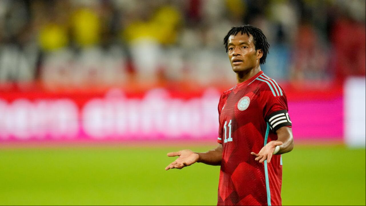 GELSENKIRCHEN, - JUNE 20: Juan Cuadrado of Colombia gestures during the international friendly match between and Colombia at Veltins-Arena on June 20, 2023 in Gelsenkirchen, . (Photo by Alex Gottschalk/DeFodi Images via Getty Images)
