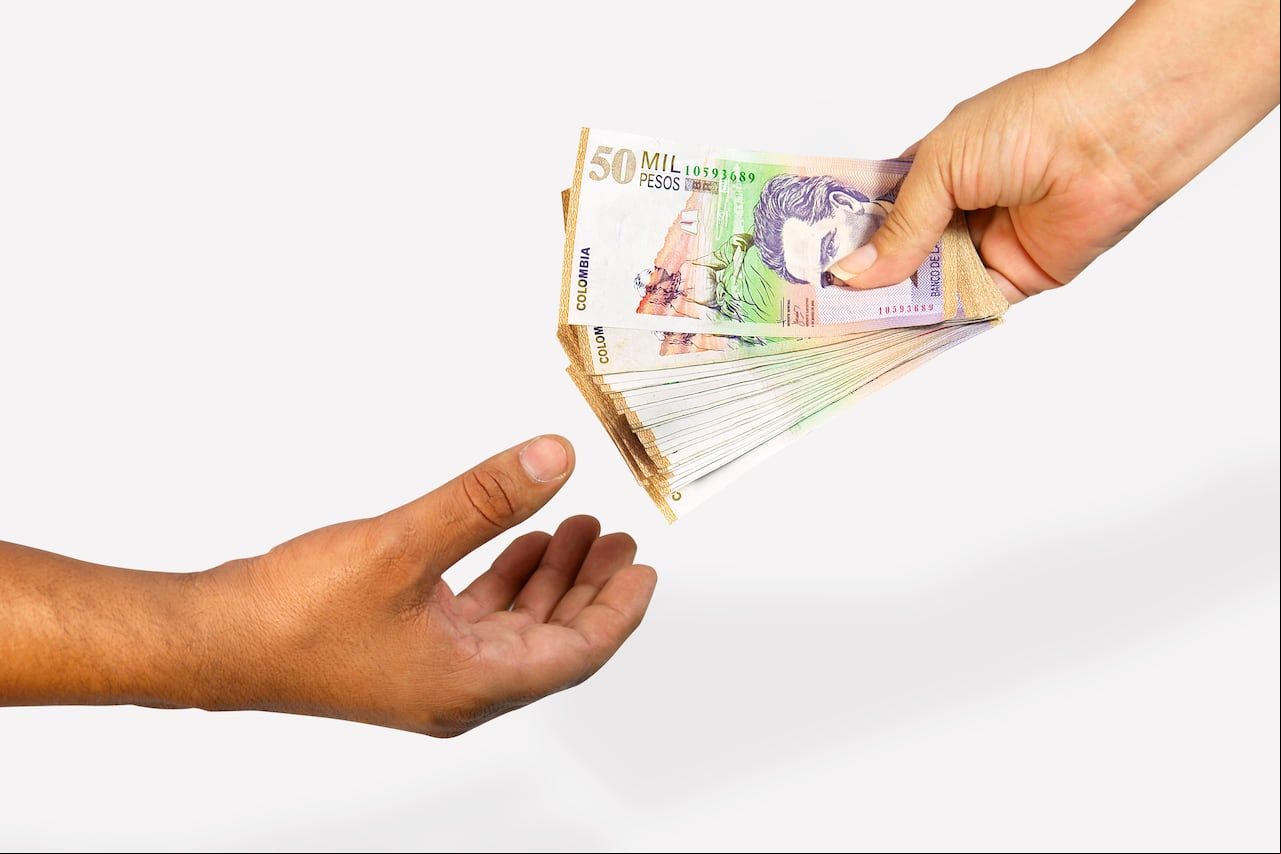 Remesas dólares pesos