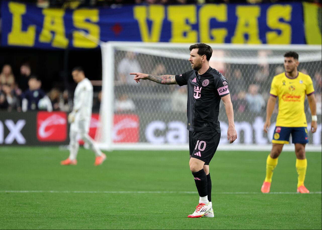 Messi ha sido fuertemente cuestionado por su polémico gesto.