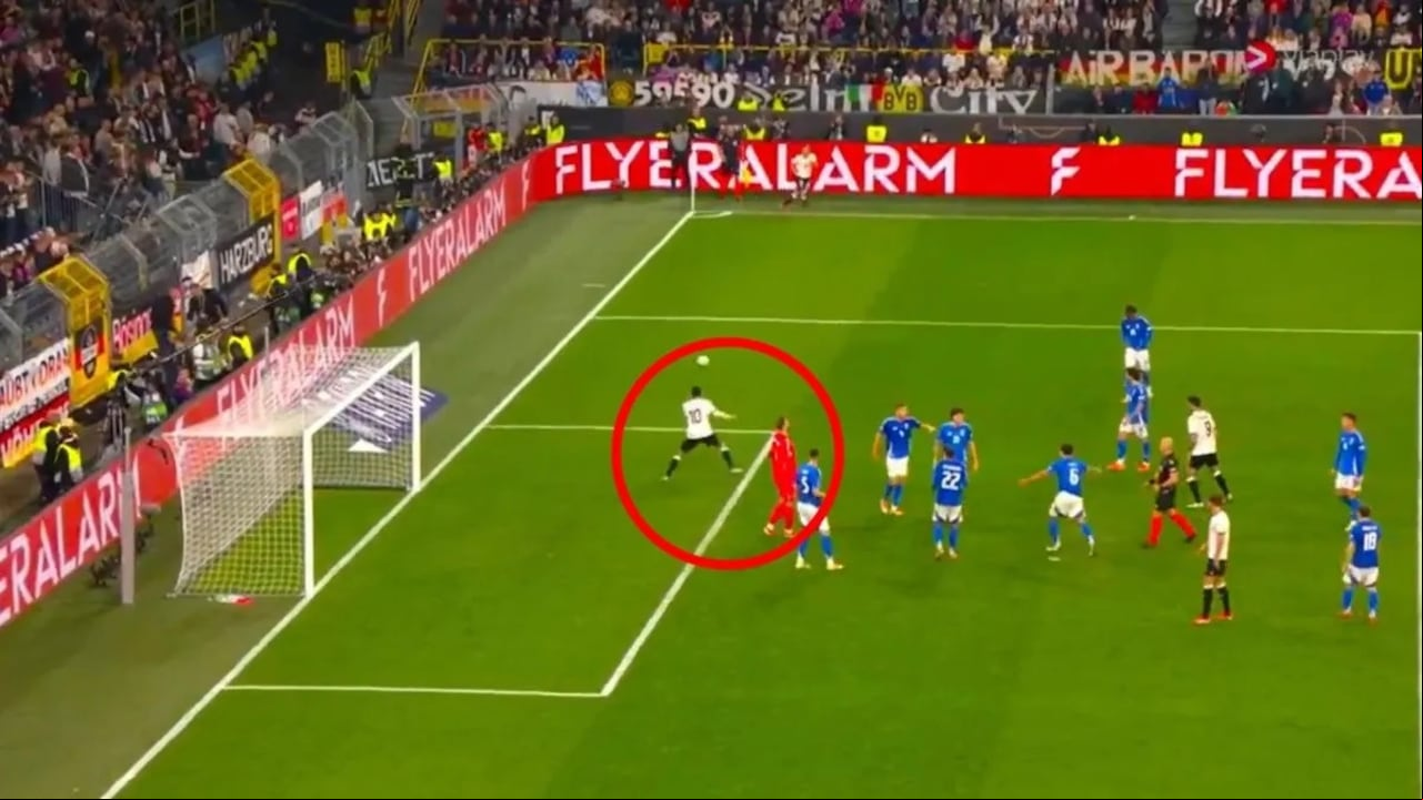 El gol se dio luego de un tiro de esquina.