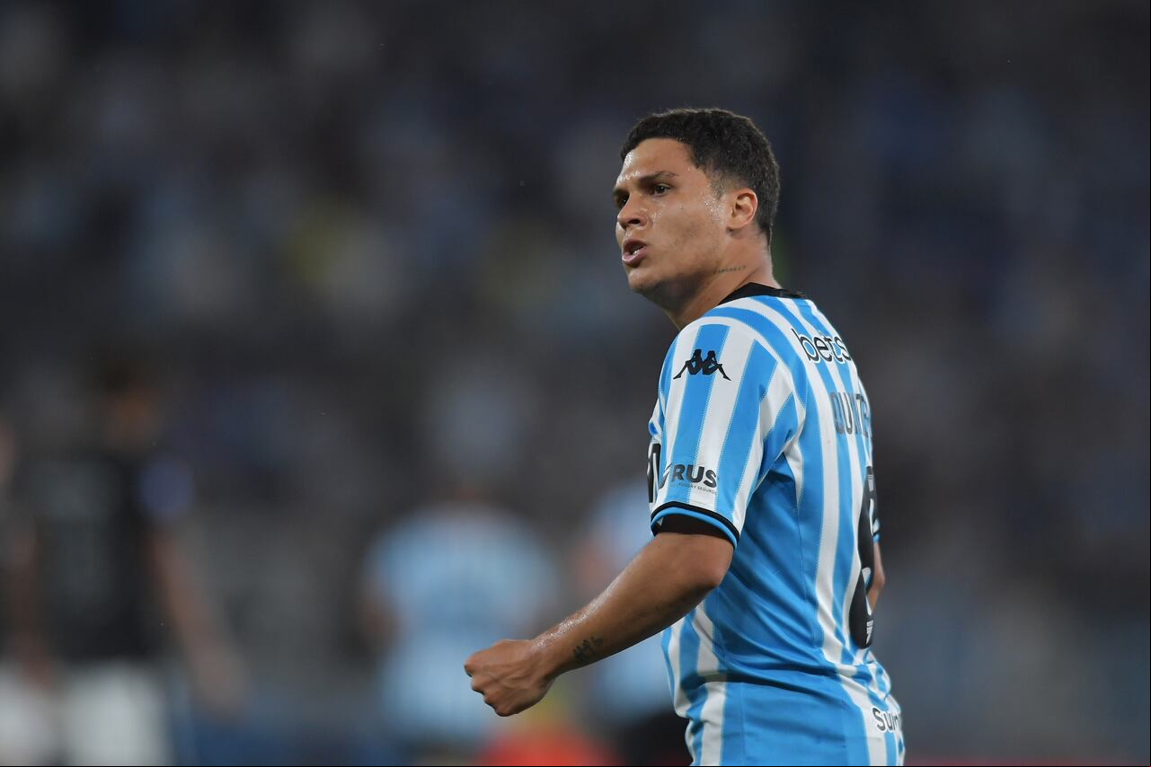 Racing descresta con información de última hora sobre Juan Fernando Quintero: es oficial y redes estallan