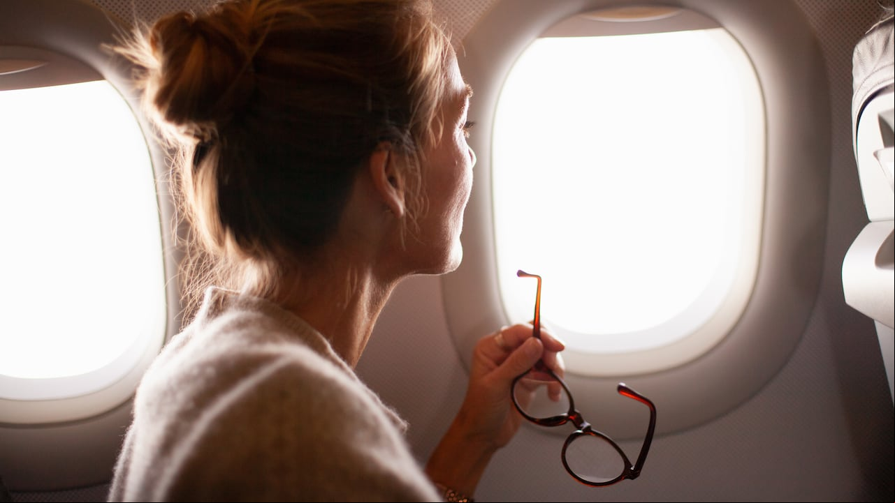 Los orificios en las ventanillas de los aviones son de suma importancia para garantizar la seguridad de los pasajeros.