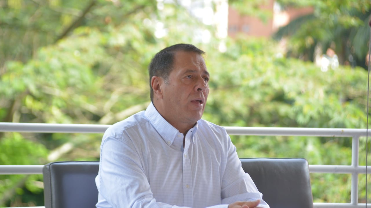 Empresario Presidente del América de Cali
Tulio Gómez Giraldo
Fotos América