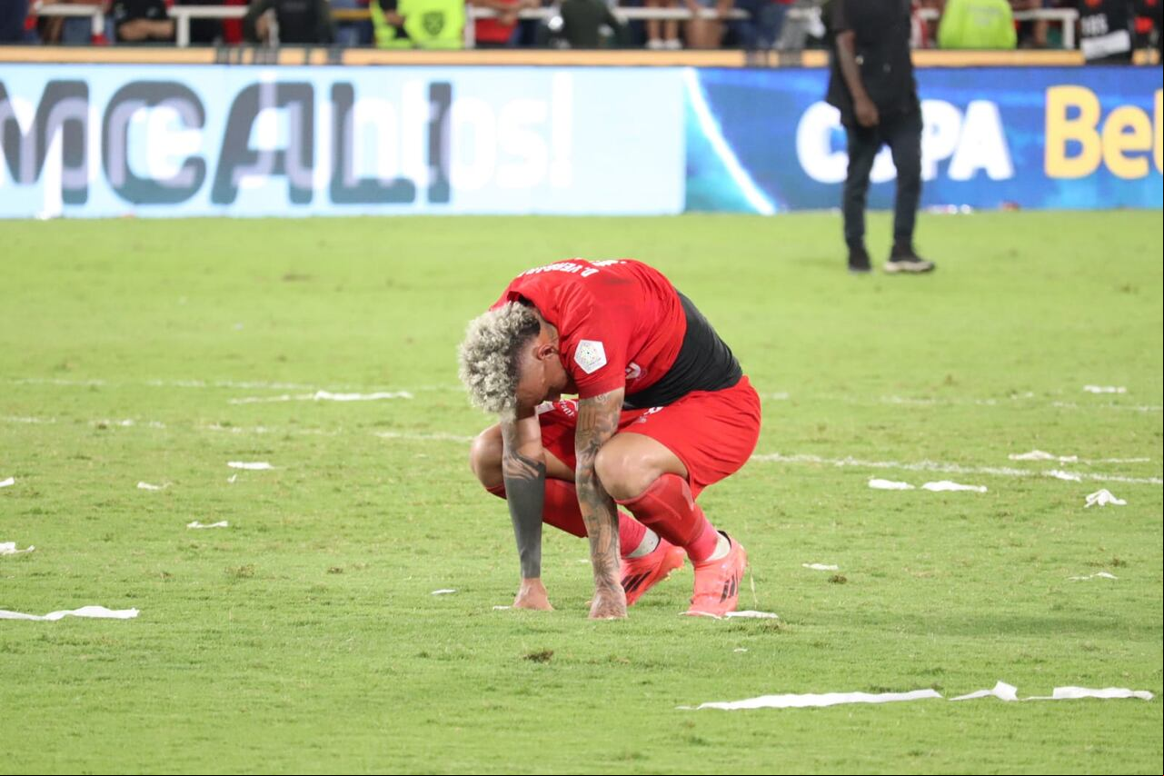Sobre los últimos minutos de la final entre América y Nacional, se presentaron desmanes que causo tristeza en jugadores y aficionados.